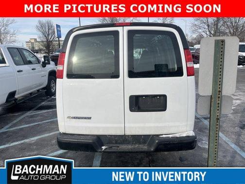 2021 Chevrolet Express 2500 Work Van
