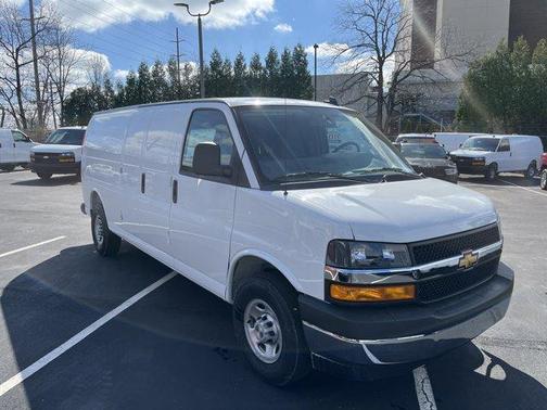 2025 Chevrolet Express 2500 Work Van