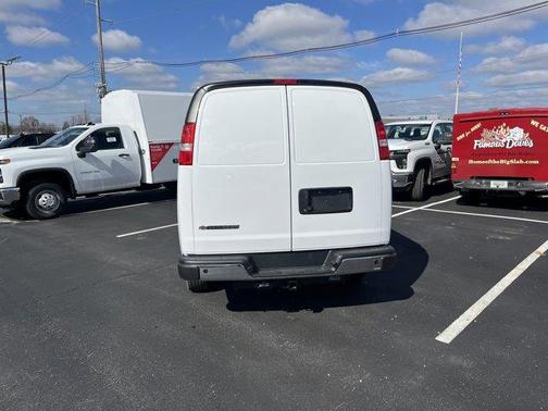 2025 Chevrolet Express 2500 Work Van