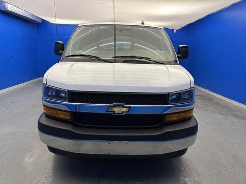 2022 Chevrolet Express 2500 Work Van