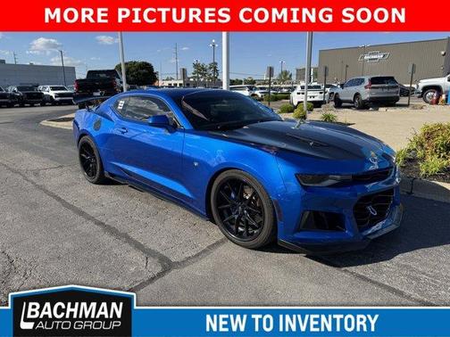Hyper Blue Metallic 2016 Chevrolet Camaro 2SS