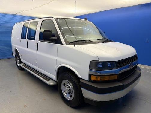 2024 Chevrolet Express 2500 Work Van