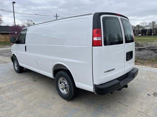 2025 Chevrolet Express 2500 Work Van