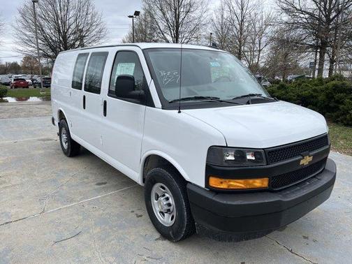 2025 Chevrolet Express 2500 Work Van