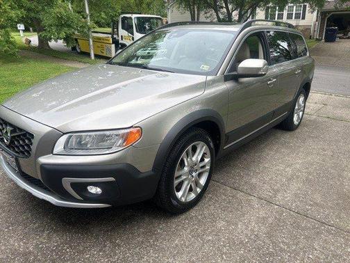 2016 Volvo XC70 T5 Premier