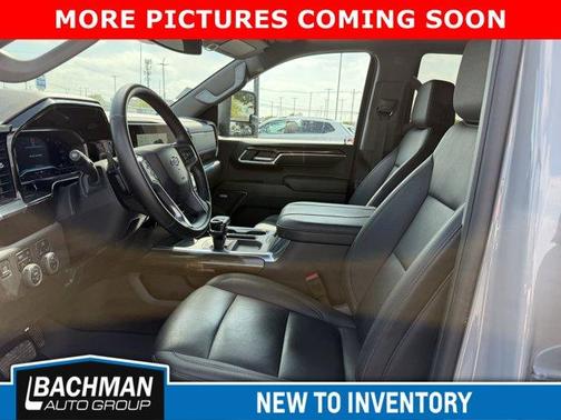Slate Gray Metallic 2024 Chevrolet Silverado 1500 LT Trail Boss