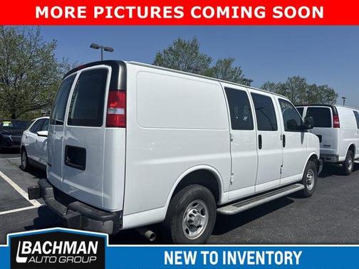 2024 Chevrolet Express 2500 Work Van