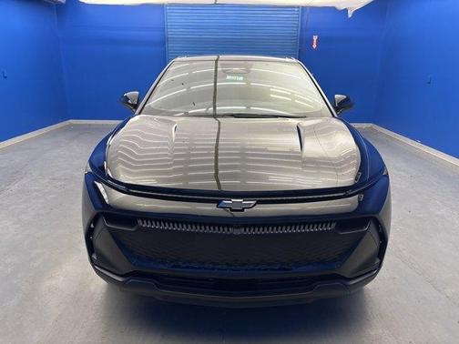 2026 Chevrolet Equinox EV LT 1