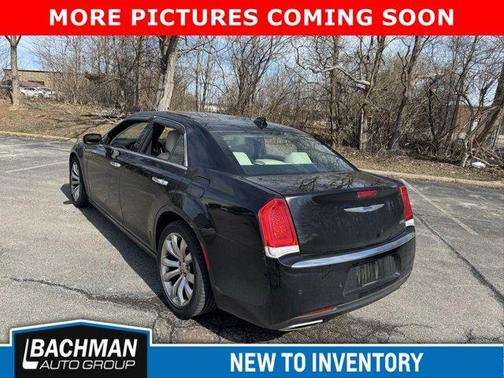 2017 Chrysler 300C Base