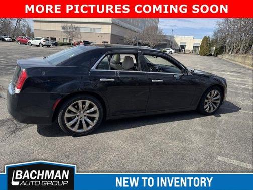 2017 Chrysler 300C Base