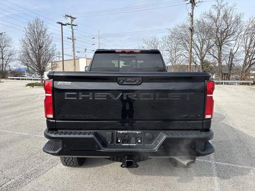 2026 Chevrolet Silverado 2500 ZR2
