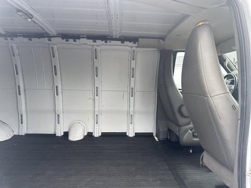 2023 Chevrolet Express 2500 Work Van