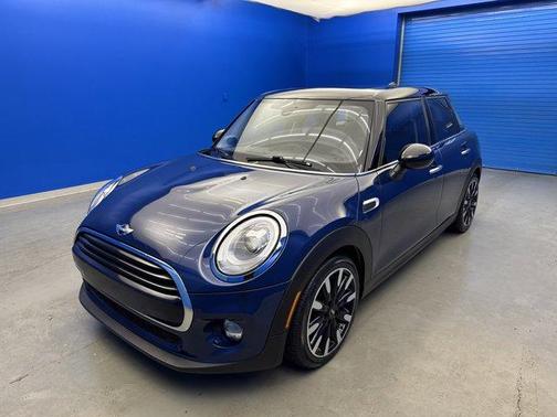 2016 MINI Hardtop Cooper
