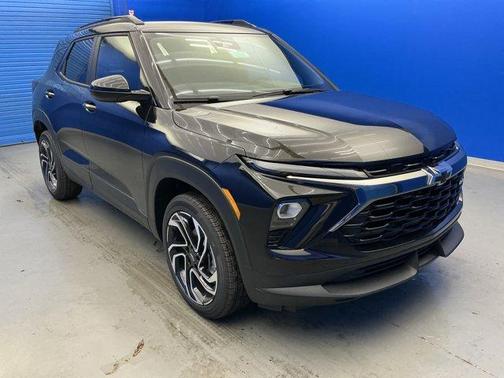 Mosaic Black Metallic 2026 Chevrolet Trailblazer RS