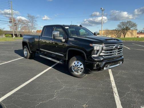 2025 Chevrolet Silverado 3500 High Country