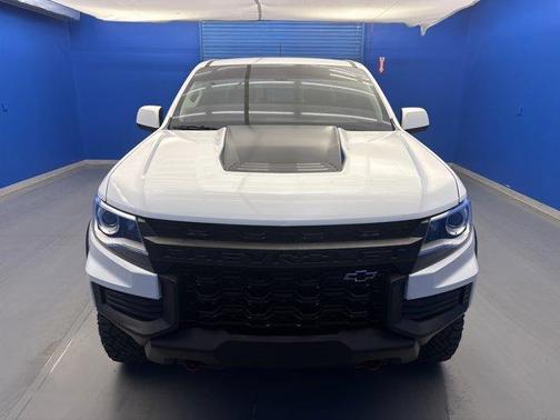 Summit White 2022 Chevrolet Colorado ZR2