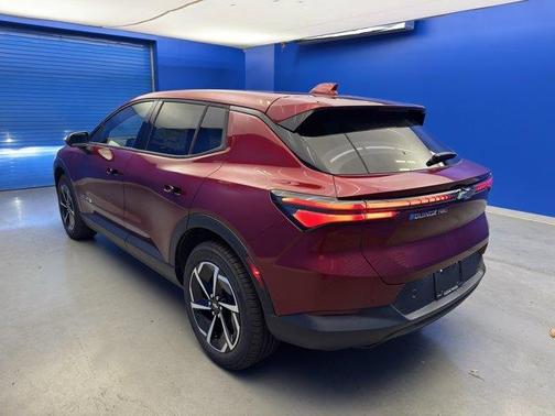 2026 Chevrolet Equinox EV LT 1
