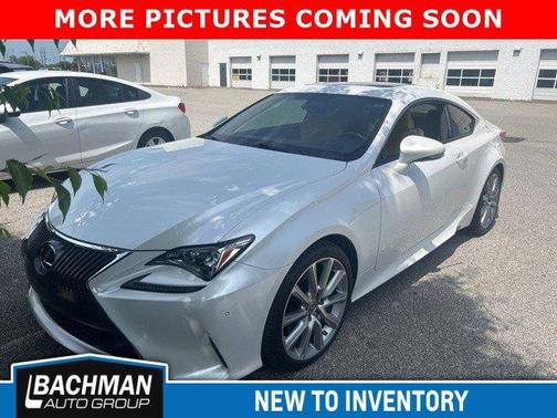 2016 Lexus RC 200t Base