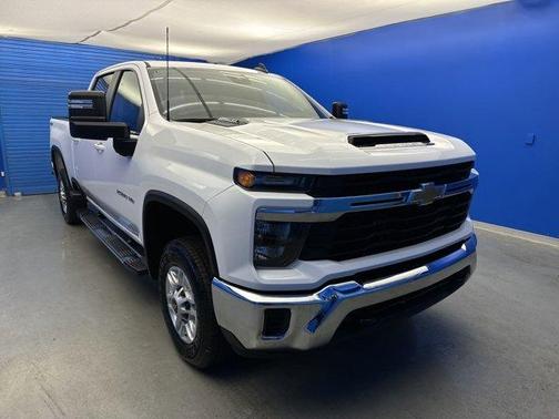 2024 Chevrolet Silverado 2500 LT