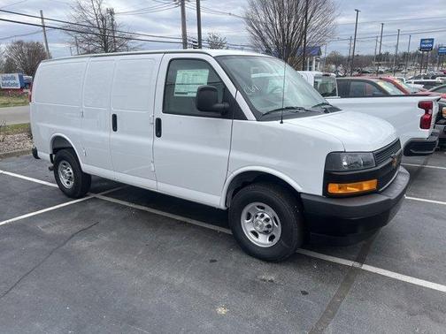 2025 Chevrolet Express 2500 Work Van
