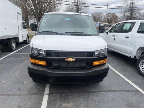 2025 Chevrolet Express 2500 Work Van
