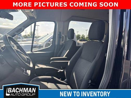 2022 Ford Transit-350 XLT
