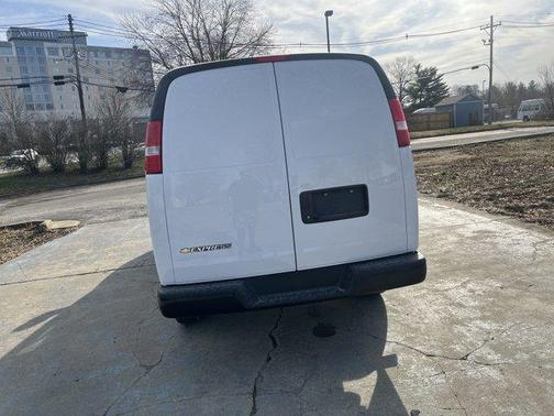 2025 Chevrolet Express 2500 Work Van