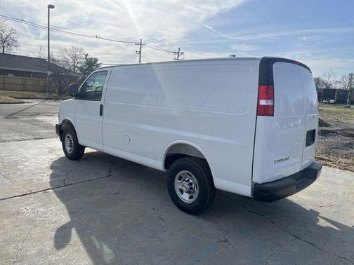 2025 Chevrolet Express 2500 Work Van