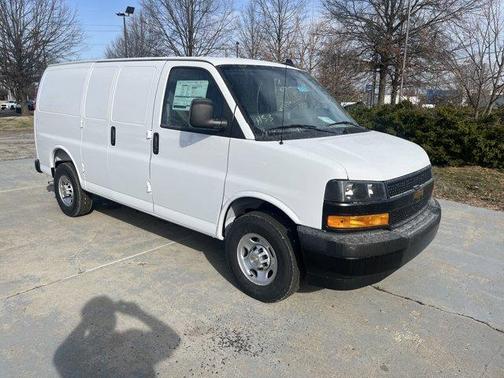 2025 Chevrolet Express 2500 Work Van