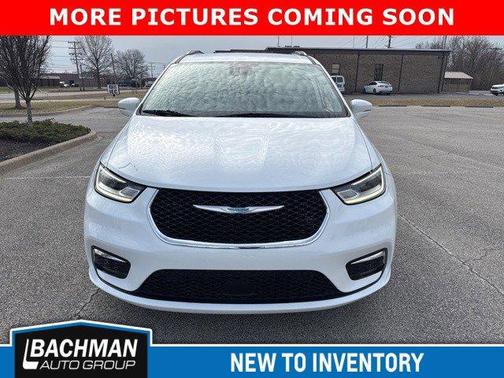 2021 Chrysler Pacifica Hybrid Touring L