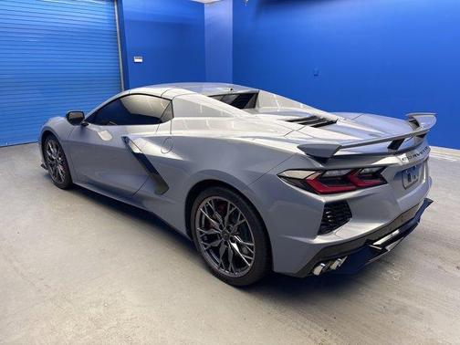 2025 Chevrolet Corvette Stingray w/2LT