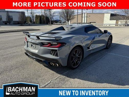 2025 Chevrolet Corvette Stingray w/2LT