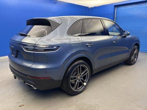 2020 Porsche Cayenne Base