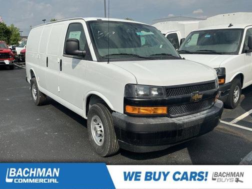 Summit White 2026 Chevrolet Express 2500 Work Van