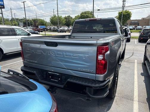 2025 Chevrolet Silverado 2500 Custom