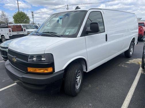 2025 Chevrolet Express 2500 Work Van