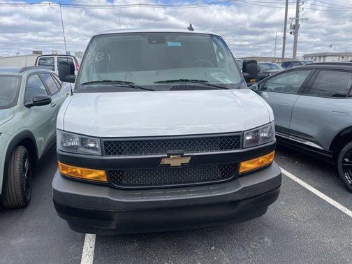 2025 Chevrolet Express 2500 Work Van