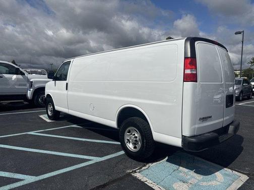 2023 Chevrolet Express 2500 Work Van