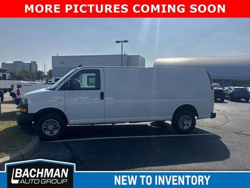 2023 Chevrolet Express 2500 Work Van