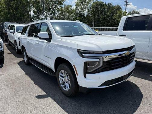 2025 Chevrolet Suburban LS