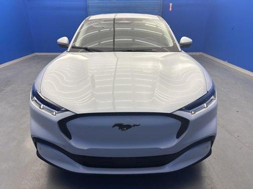2022 Ford Mustang Mach-E Select