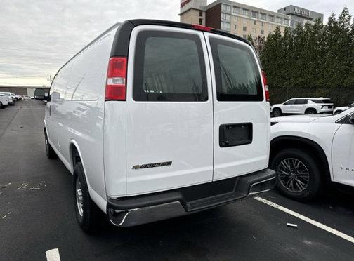 2025 Chevrolet Express 2500 Work Van