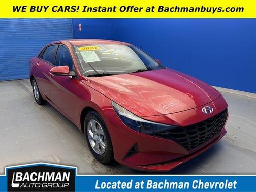 2023 Hyundai ELANTRA SE