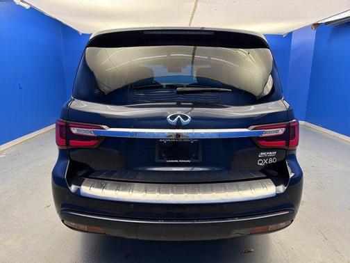 2018 INFINITI QX80 Base