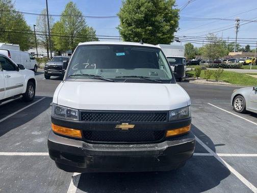 2025 Chevrolet Express 2500 Work Van