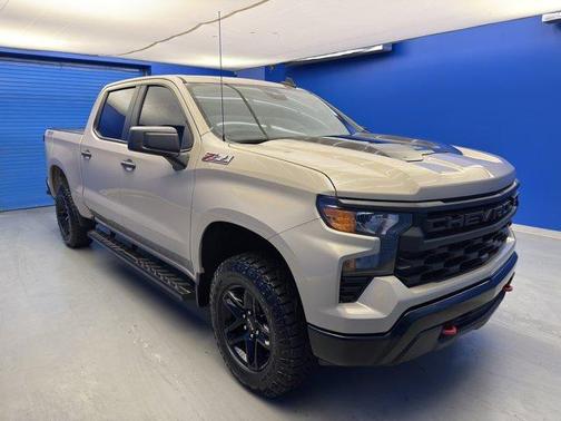 2022 Chevrolet Silverado 1500 Custom Trail Boss