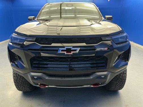 Black 2026 Chevrolet Colorado ZR2