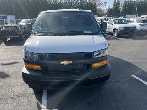2025 Chevrolet Express 2500 Work Van