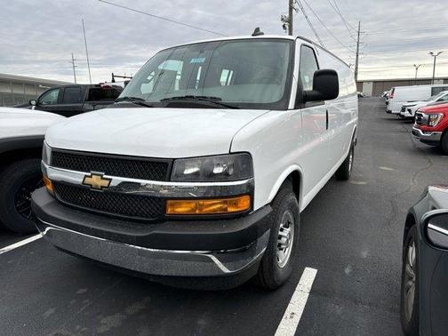 2025 Chevrolet Express 2500 Work Van