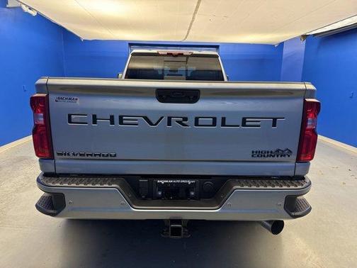 2025 Chevrolet Silverado 3500 High Country